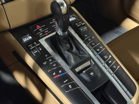 2018 Porsche Macan S