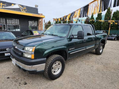 2004 Chevrolet Silverado 2500HD for sale at Golden Coast Auto Sales in Guadalupe CA