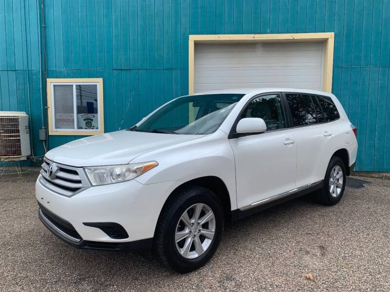 2011 Toyota Highlander for sale at Mutual Motors in Hyannis MA