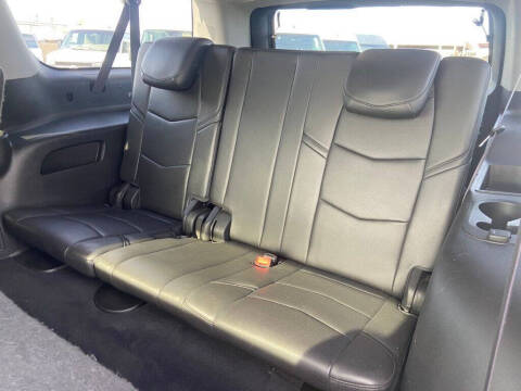 2017 Cadillac Escalade ESV Luxury