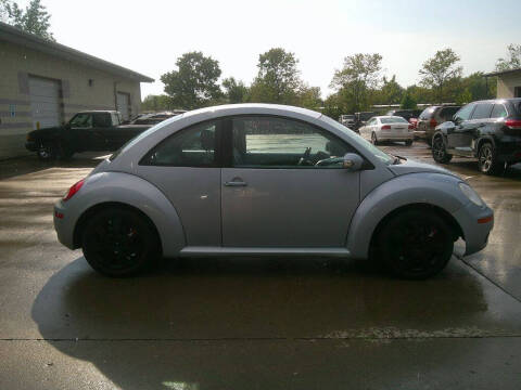 2010 Volkswagen New Beetle Base PZEV