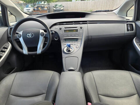 2010 Toyota Prius II