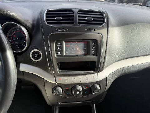 2018 Dodge Journey SE