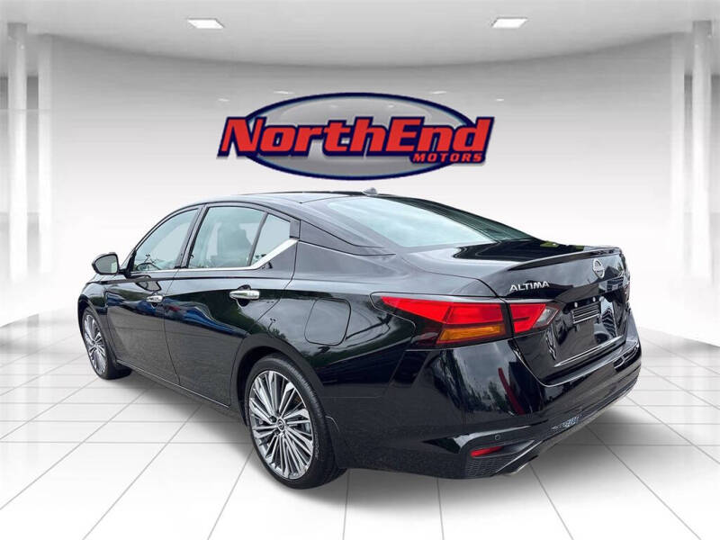 2024 Nissan Altima 2.5 SL