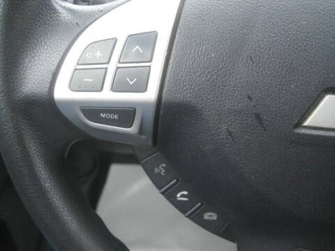 2013 Mitsubishi Lancer SE