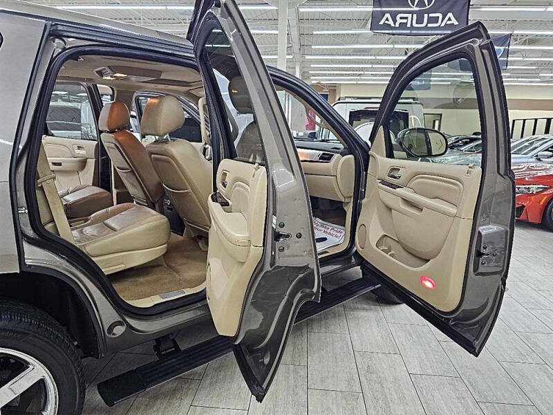 2013 Cadillac Escalade Luxury