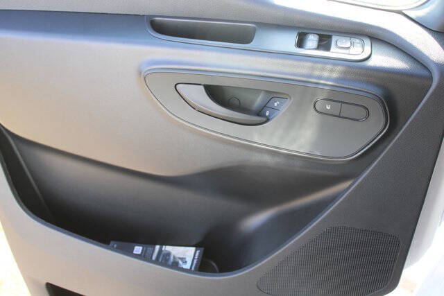 2025 Mercedes-Benz Sprinter