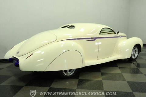 1939 Lincoln Zephyr