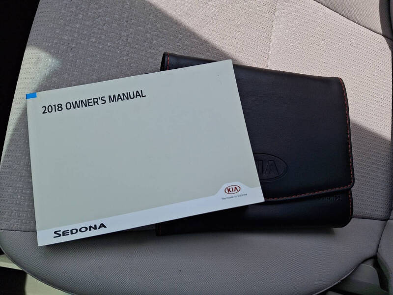 2018 Kia Sedona L
