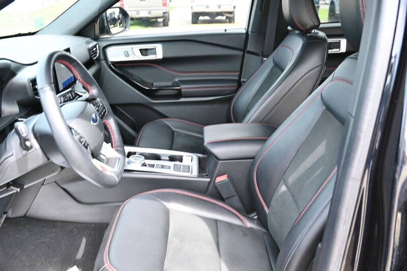 2022 Ford Explorer ST-Line