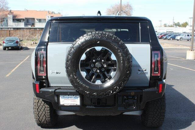 2024 GMC HUMMER EV 2X