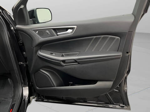 2022 Ford Edge ST