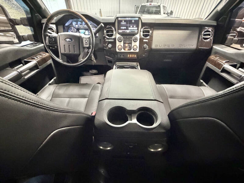 2016 Ford F-250 Super Duty Platinum