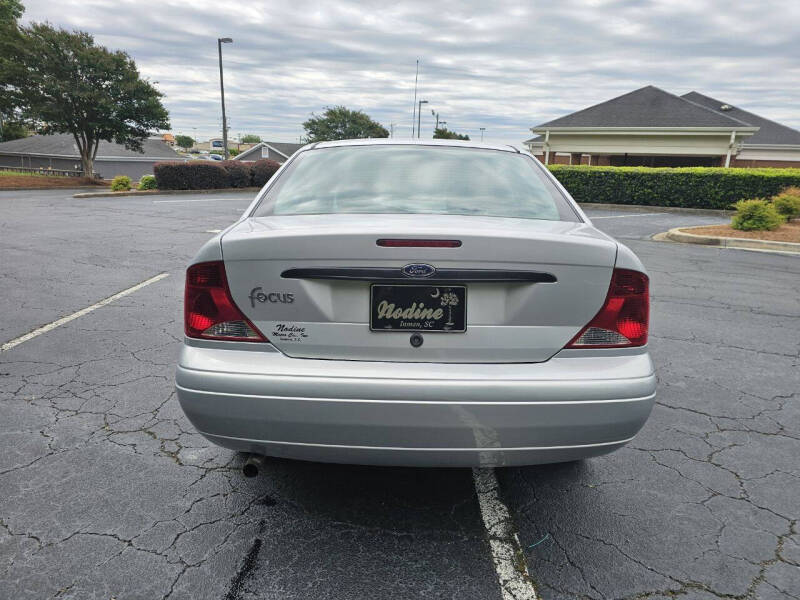 2002 Ford Focus LX