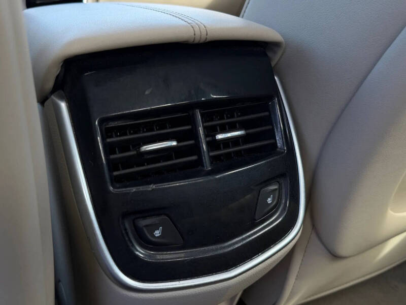 2014 Cadillac XTS Luxury Collection