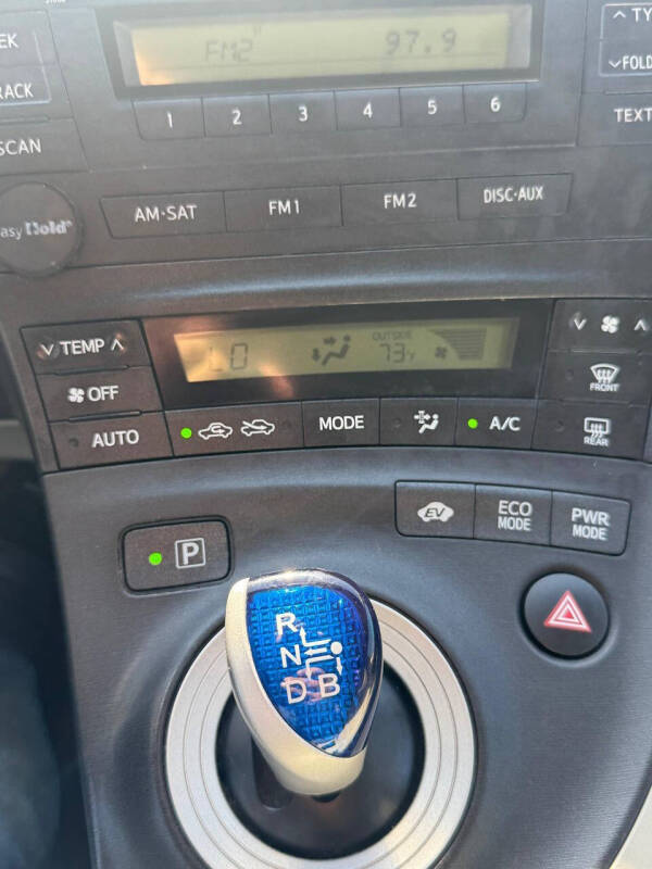 2011 Toyota Prius Two