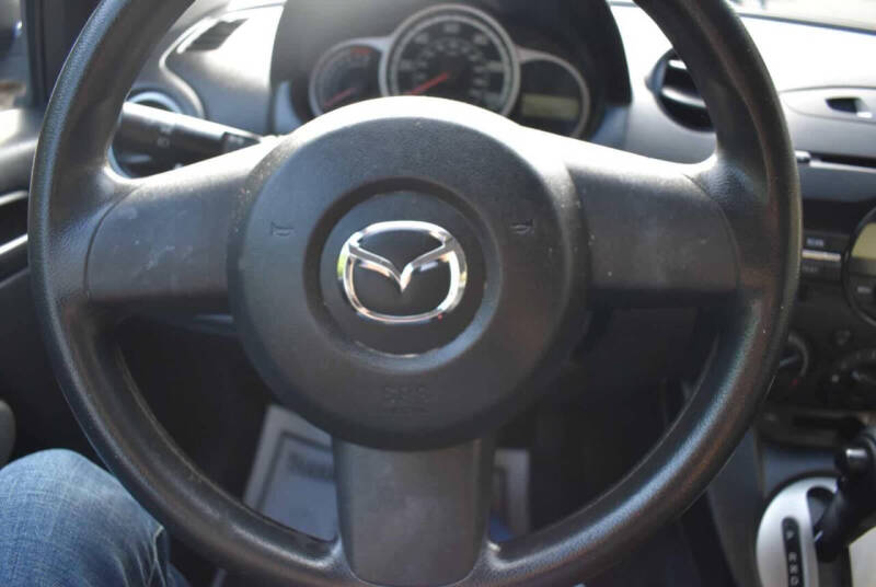 2013 Mazda MAZDA2 Sport