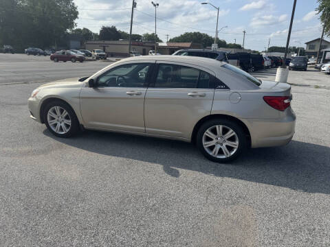2013 Chrysler 200 Touring