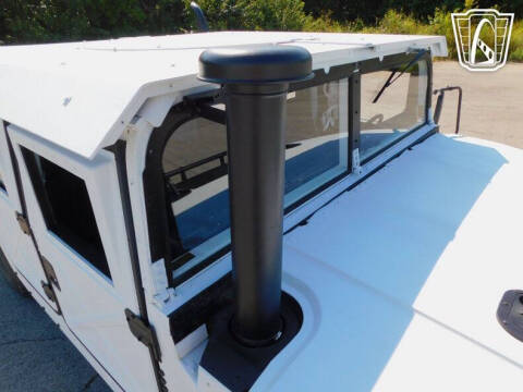 2008 AM General Hummer