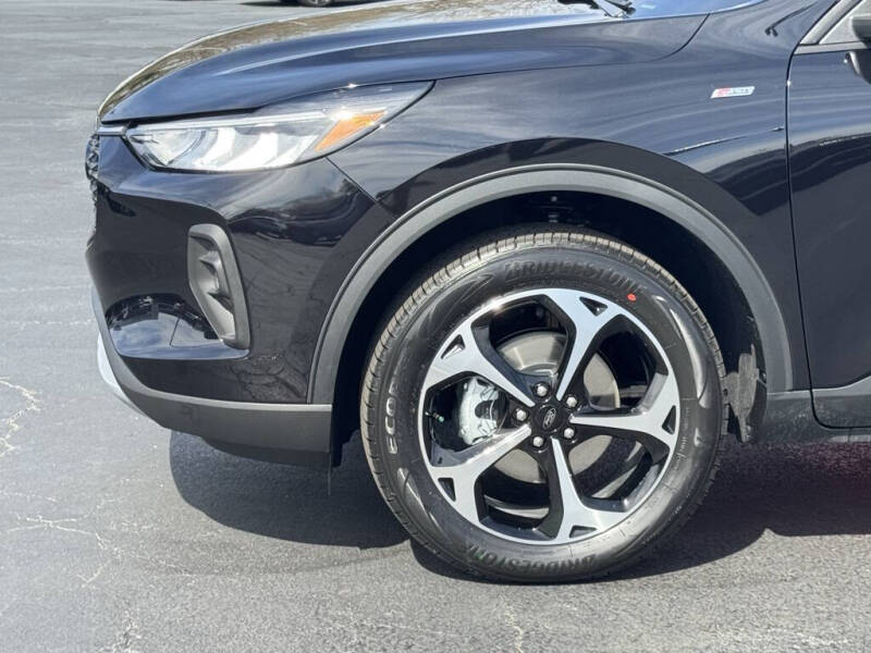 2025 Ford Escape ST-Line Select