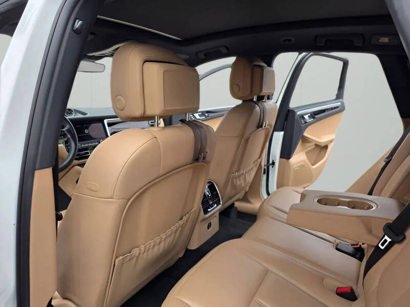 2020 Porsche Macan