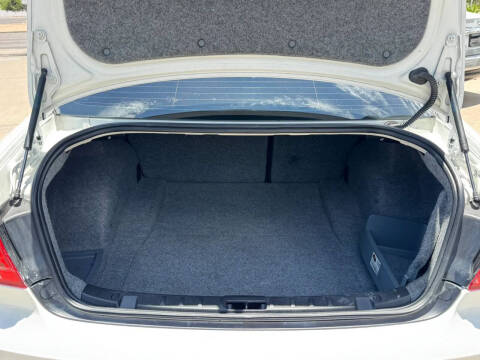 2012 BMW 3 Series