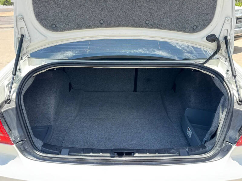 2012 BMW 3 Series
