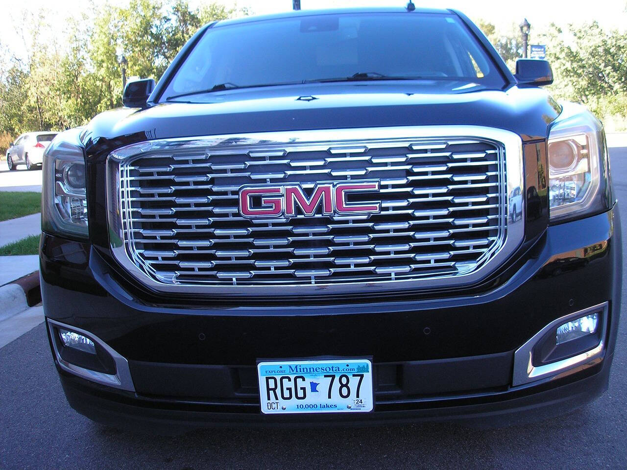 2020 GMC Yukon XL for sale at Gesswein Auto Sales in Shakopee, MN