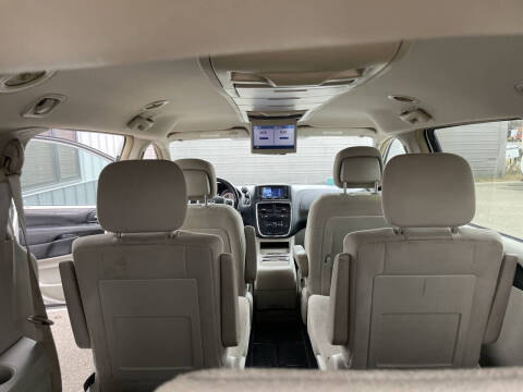 2011 Dodge Grand Caravan Crew
