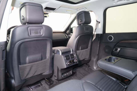 2023 Land Rover Discovery P300 S