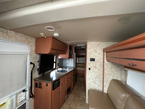 2011 Mercedes-Benz Navion Itasca