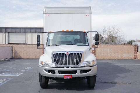 2019 International DuraStar 4300