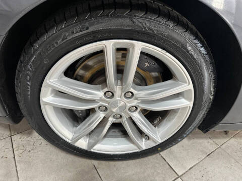 2015 Tesla Model S