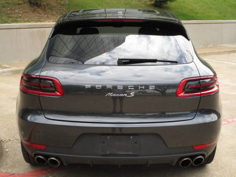 2017 Porsche Macan S