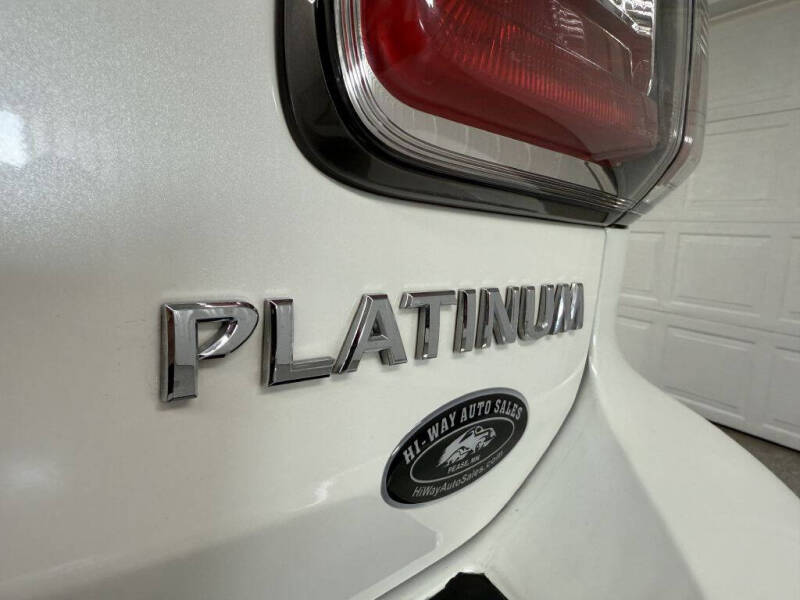 2017 Nissan Armada Platinum