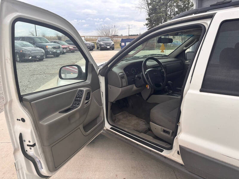 2003 Jeep Grand Cherokee Laredo