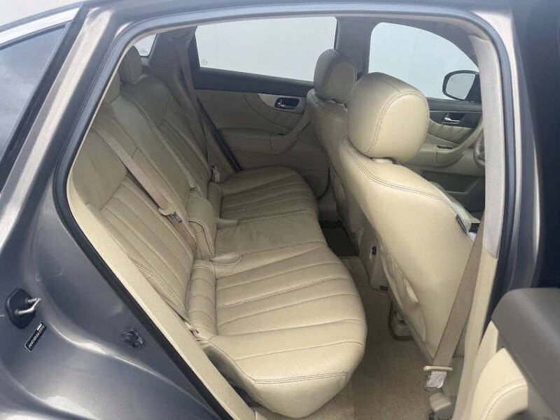 2012 Infiniti FX35