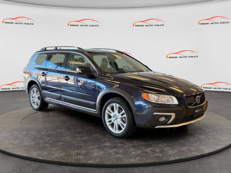 2016 Volvo XC70 T5 Platinum