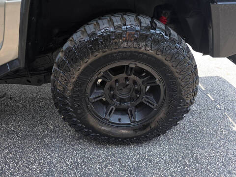 2003 HUMMER H2 Lux Series