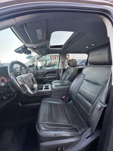 2015 GMC Sierra 3500HD Denali