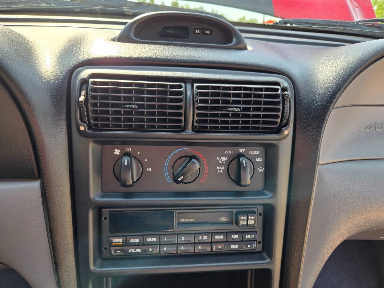 1995 Ford Mustang 146