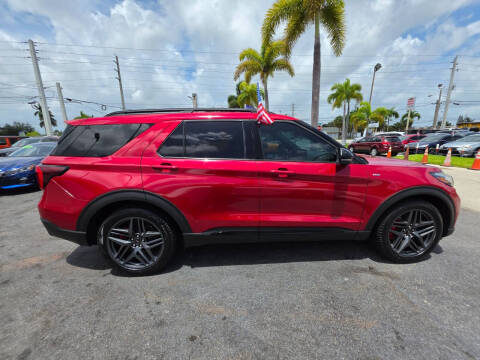 2025 Ford Explorer ST-Line