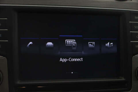 2017 Volkswagen Golf TSI Wolfsburg Edition