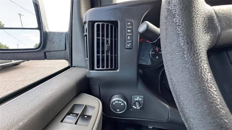 2017 Chevrolet Express LS 3500