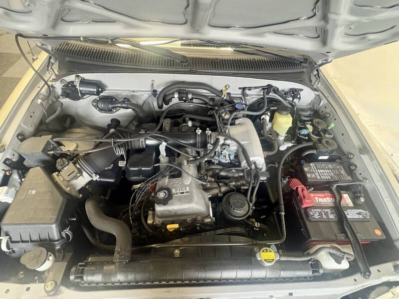 2000 Toyota Tacoma SR5