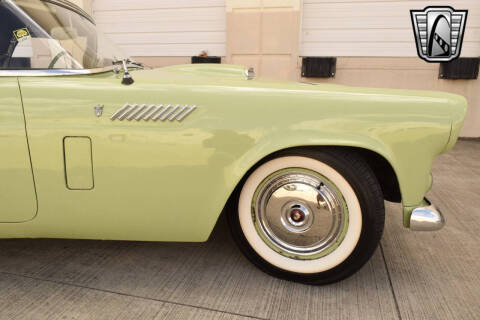 1956 Ford Thunderbird