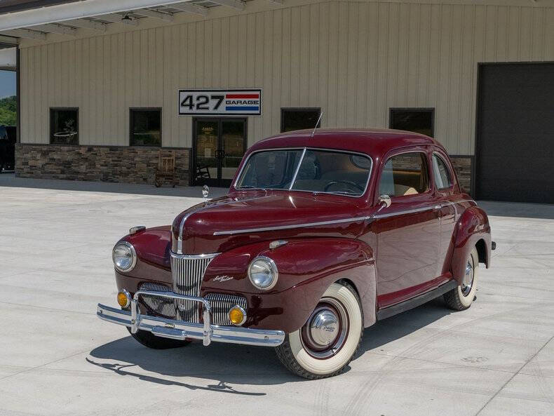 1941 Ford Coupe Super Deluxe