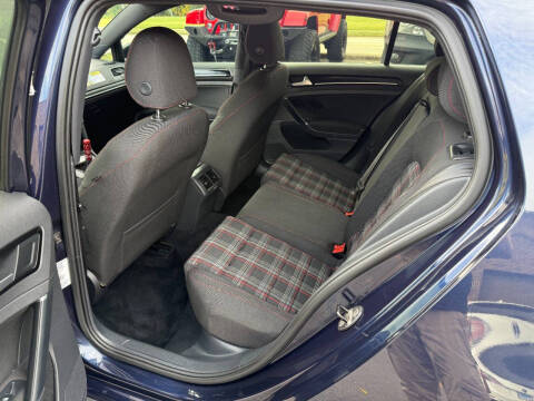 2017 Volkswagen Golf GTI S