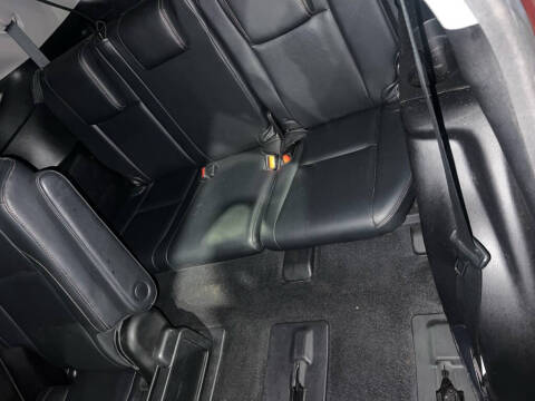 2017 Toyota Highlander SE