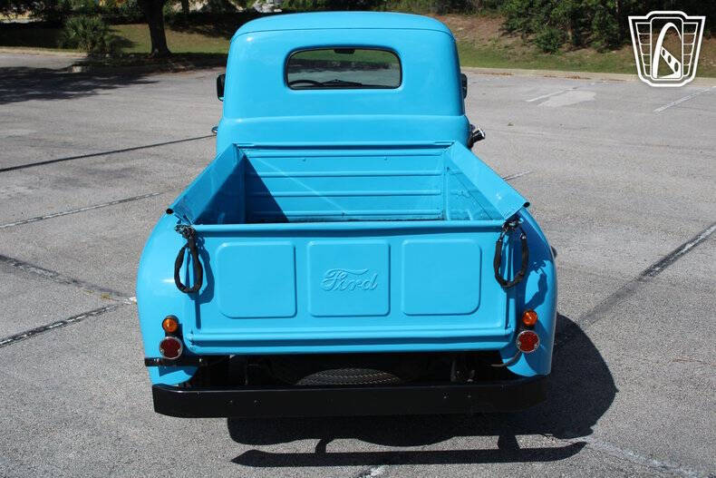 1948 Ford F-1